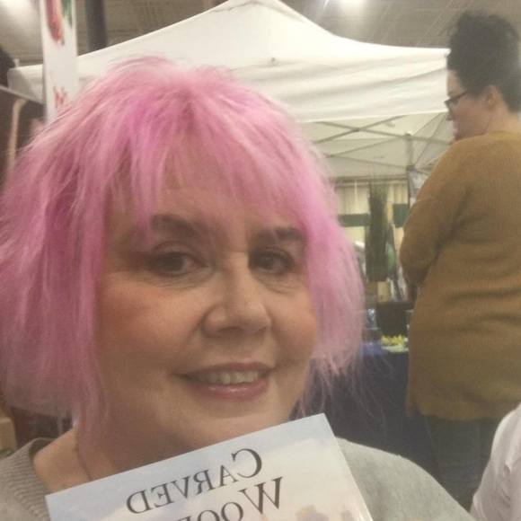 Meet your Posher, Elizabeth - Picture 13 of 17